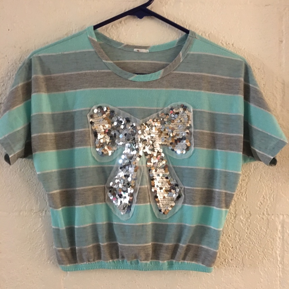 Size 10 Girls Xmas Christmas Sequin Bow Top